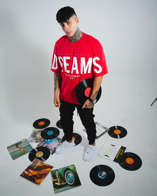Camiseta Oversize Dreams